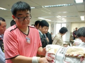 陳進丁聲請重計票 法官封選票