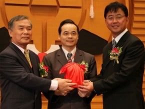 南聰併南大 揭牌運作