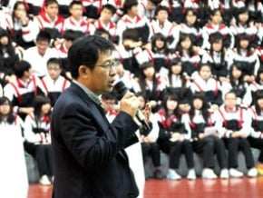 蔣偉寧：12年國教可改善霸凌