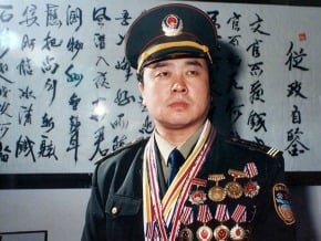 陸外交部證實王立軍滯留美國領事館1日 薄熙來重挫 十八大入常委遇障礙