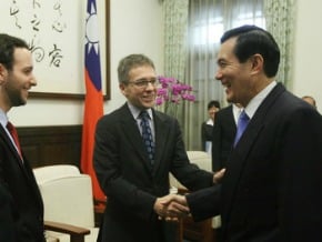 總統：改善兩岸關係是風險管理