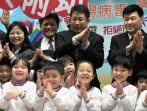 免試入學超額 教長：避免抽籤