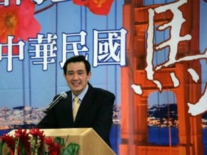 富權：必須以辯證眼光方法看“一國兩區”論