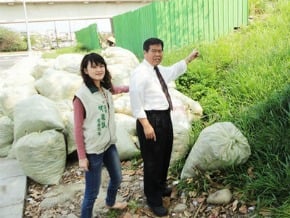 公園髒亂 中市議員促改善