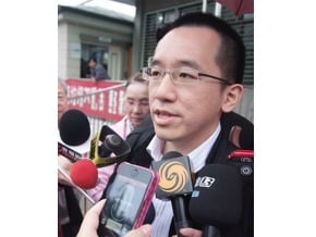 陳致中探父 指特赦不代表有罪
