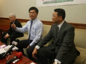 罷免總統修法 藍綠不同調