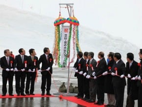 日立山黑部開山 雪道雪牆壯觀