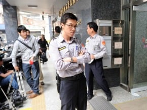 羅福助發監未到 檢先拘再通緝