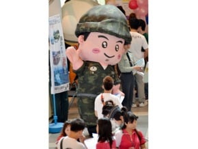 斗六環球科大辦校園徵才熱鬧滾滾