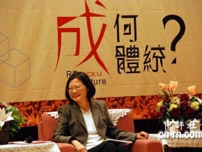 上街被稱“暴力小英”　蔡：真的很值得