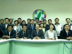 旺中案 柯建銘率大陣仗聲援葉宜津