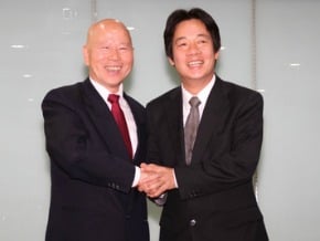 許信良：兩岸不談政治最好