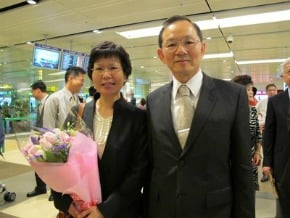 新任駐星代表謝發達履新