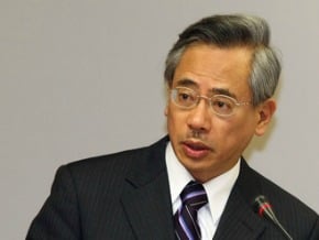 秀傳高薪徵護理 邱文達樂見