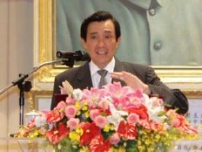 總統：勞工創亮麗經濟 讓台灣領先群倫