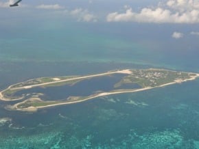 考察東沙 綠委支持海陸重駐守
