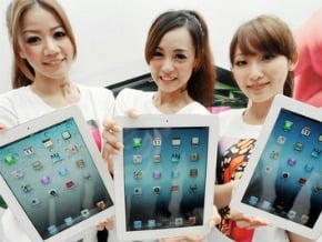 新iPad開賣 民眾嚐鮮 電信業衝40萬台