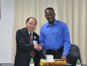 聖露西亞副總理訪彰基
