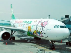 天空貓影 長榮彩繪機滬台首航 
