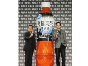 可口可樂推烏龍茶 爭保健類茶王
