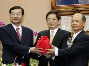 財長交接 張盛和上任