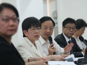 盯奶粉價格 江宜樺：亂漲就罰