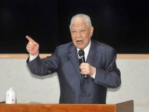李登輝：台電中油應民營化