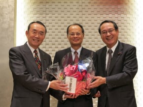 沈斯淳日語演講 日議員感動