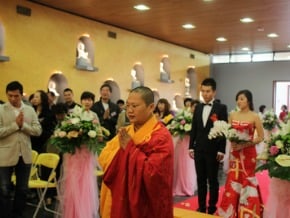 佛前互許 巴黎法華禪寺辦婚禮