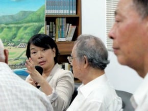 龍應台訪景美園區 慚愧憶往