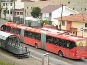 公車捷運化 高市府擬2先期網