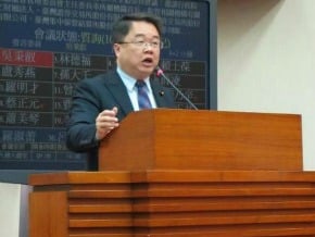 蘇系綠委吳秉叡主張陸生納健保 蘇貞昌：時機氣氛不宜