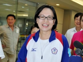 戴遐齡返國 感謝選手教練努力