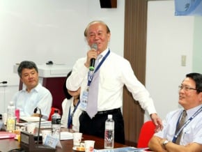 商業經營媒體 學者籲尊重專業