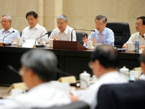 陳?：經濟成長 金融界角色重