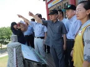 毛治國了解莒光湖商務旅館計畫