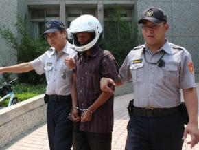 誆經濟救台灣 陸男偷渡小金門