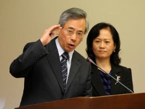 邱文達承諾2個月改善署醫消防