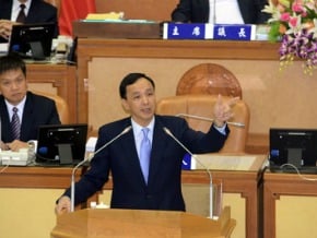 朱立倫：夜會郝龍斌不是政治動作