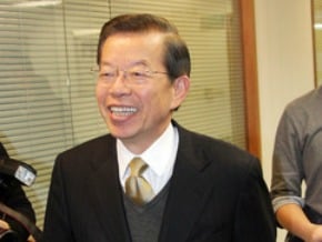 謝長廷明年再登陸　校園開講月底起跑