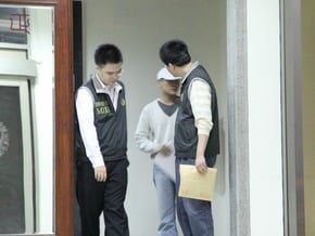 勞退基金案 謝青良交保限境