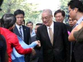 副總統：會黑道報導不實不道德