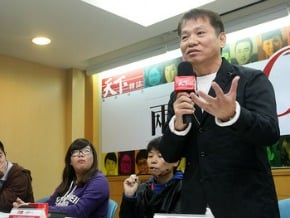 戴勝益盼5年後起薪44K
