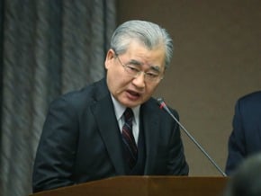 車齡禁錮將解套 遊覽車重安全