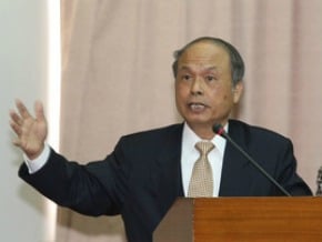 財長：不會看黑函就查證所稅