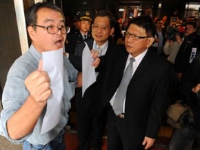 核四案社會人士旁聽 再掀口角