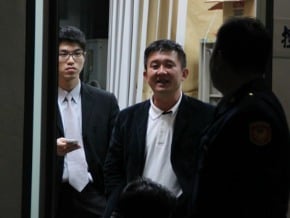 疑違倒廢土 雲林縣議員聲押