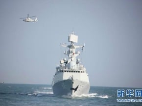 中國海軍組織艦艇編隊出島鏈訓練