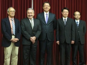 紐文處向媒體說明台美關係