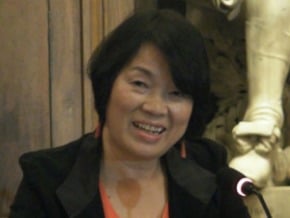 龍應台頒台法文化獎